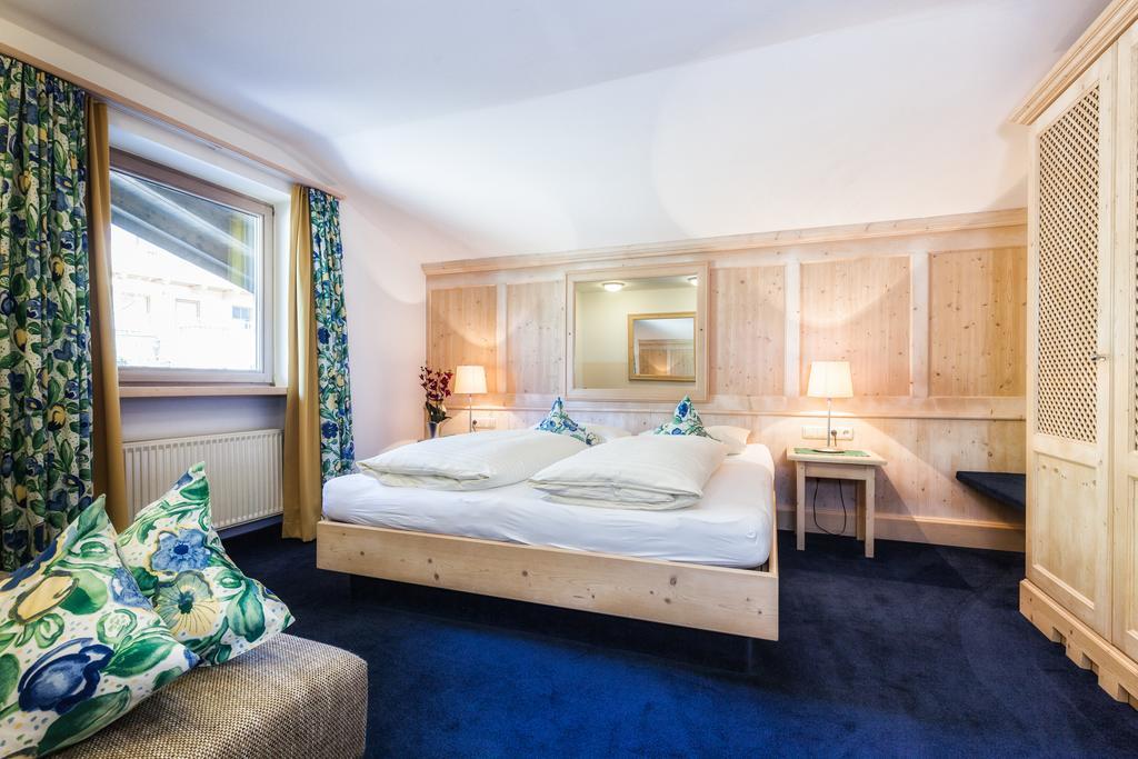 Apartments Margarethe Neukirchen am Großvenediger Room photo